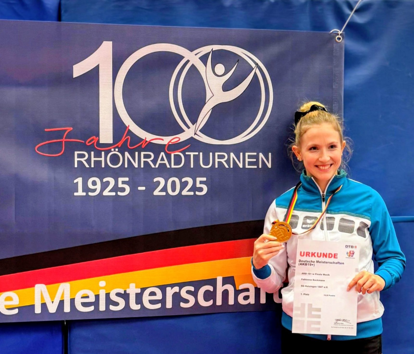 Du betrachtest gerade Fabienne Beckmann krönt Rhönrad-Saison mit Gold