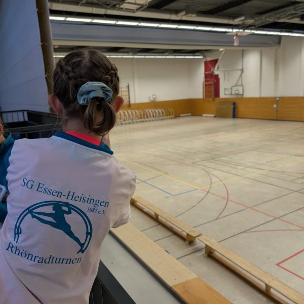 Sporthalle mit Rhönrädern